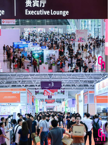 幕 2025深圳礼品家居展开展AG真人登录入口礼业旗舰盛会启(图3)