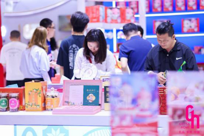 幕 2025深圳礼品家居展开展AG真人登录入口礼业旗舰盛会启(图4)