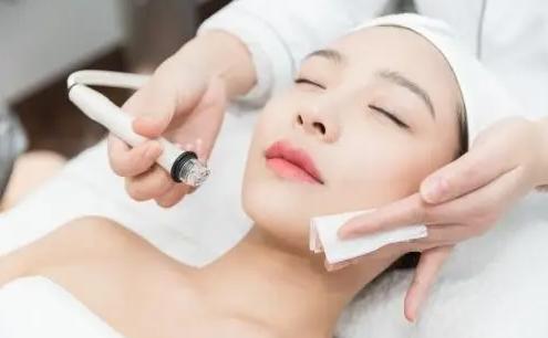 ：奢华美肤的仪式感AG真人平台臻爱荟