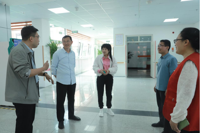 来：济莱特校、莱芜宏博康养中心校企融合展新篇AG真人登录入口校企携手展成果匠心巧手绘未(图3)